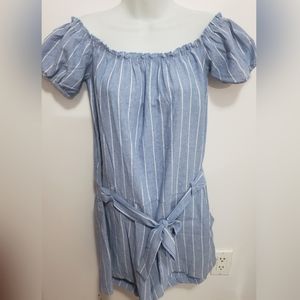 Blue off-shoulder shorts romper vertical stripes